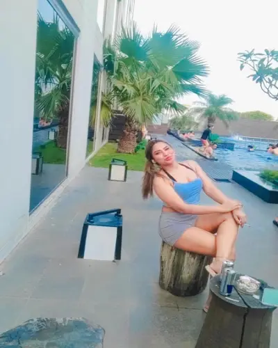 Escort Julana